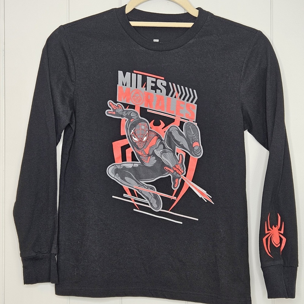 Marvel Spiderman Miles Morales Youth‎ Small Spider On Sleeve